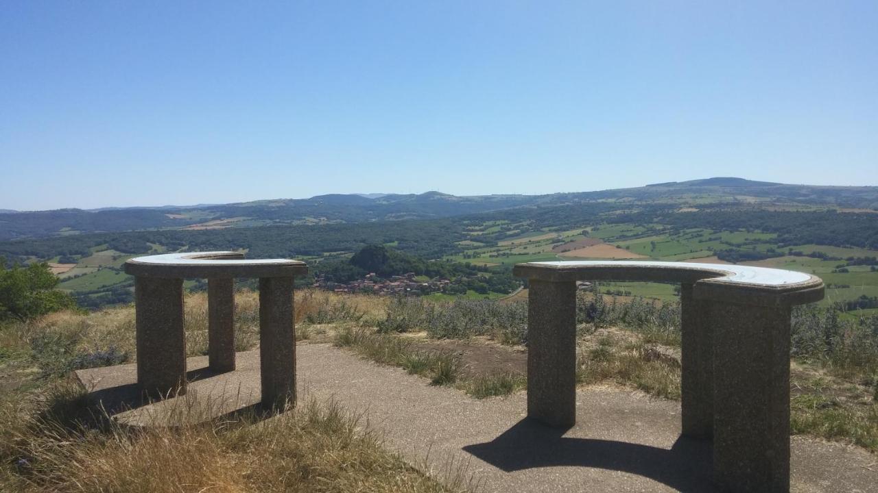 L'Insolite Du Pic D'Ysson Vodable Kültér fotó